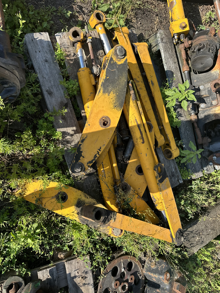 Jcb 3cx części ramienia siłownik hydrauliczny - Hidrauliskais cilindrs - Lauksaimniecības tehnika: foto 1 Jcb 3cx części ramienia siłownik hydrauliczny - Hidrauliskais cilindrs - Lauksaimniecības tehnika: foto 1