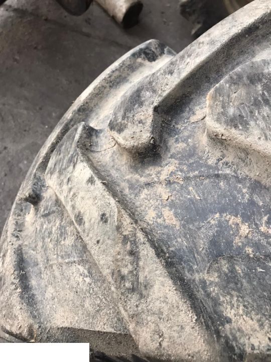 Rāmis/ Šasija - Lauksaimniecības tehnika John Deere 3400 - CZĘŚCI - Zaczep: foto 13