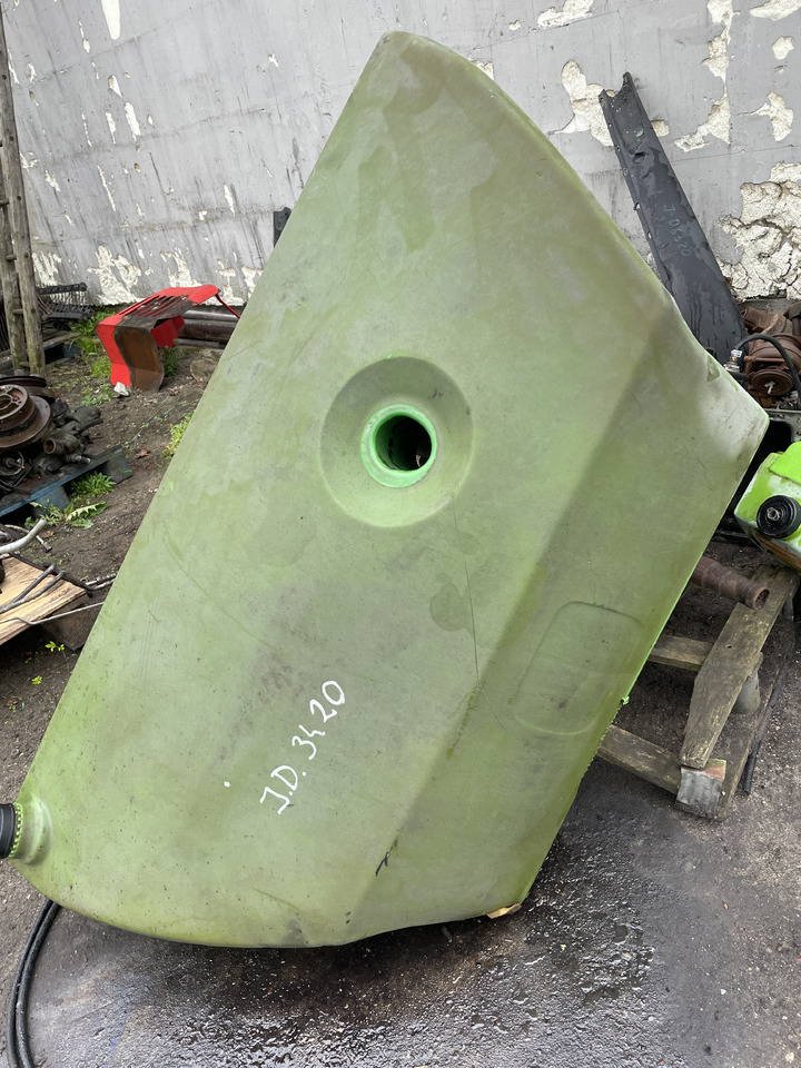 John Deere 3420 3415 3215 3220 - zbiornik paliwa bak - AZ53932 AZ55650 - Degvielas tvertne - Lauksaimniecības tehnika: foto 1 John Deere 3420 3415 3215 3220 - zbiornik paliwa bak - AZ53932 AZ55650 - Degvielas tvertne - Lauksaimniecības tehnika: foto 1