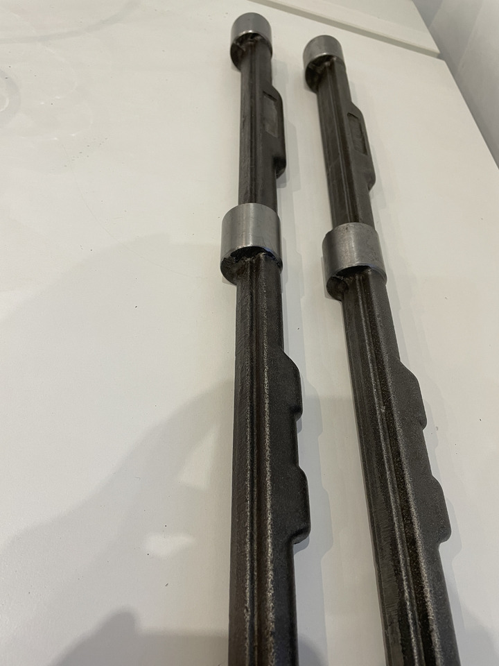 John Deere 4039 4239 4045 - wałek balansera wyrównowaźający AR61352 - Dzinējs un rezerves daļas - Lauksaimniecības tehnika: foto 3 John Deere 4039 4239 4045 - wałek balansera wyrównowaźający AR61352 - Dzinējs un rezerves daļas - Lauksaimniecības tehnika: foto 3