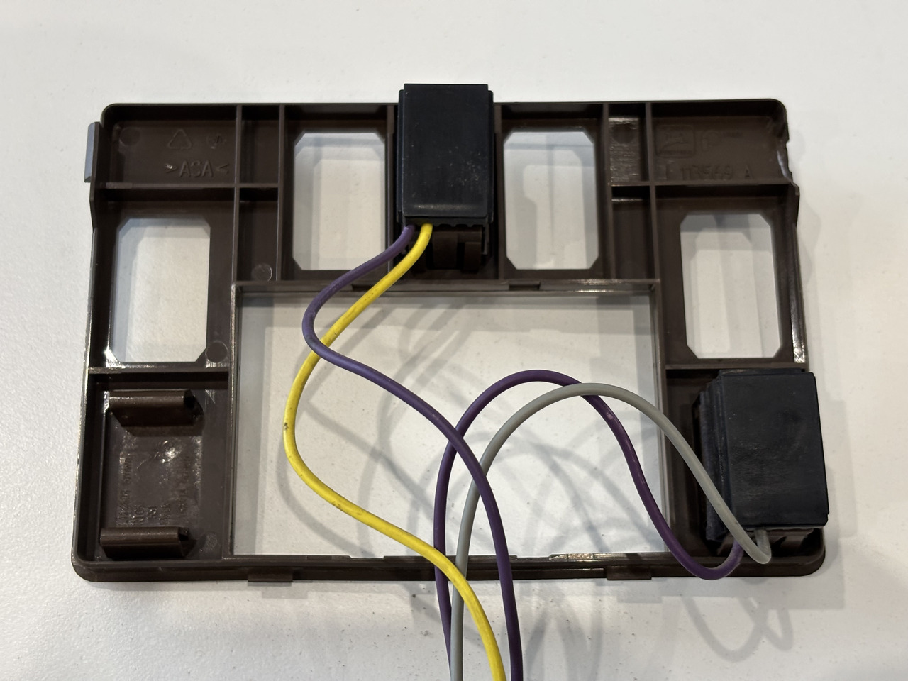 John Deere 6110 6210 Płytka Obudowa Ramka Włącznik Przełącznik L113569 AL114046 AL114047 - Kabīne un interjers - Lauksaimniecības tehnika: foto 2 John Deere 6110 6210 Płytka Obudowa Ramka Włącznik Przełącznik L113569 AL114046 AL114047 - Kabīne un interjers - Lauksaimniecības tehnika: foto 2