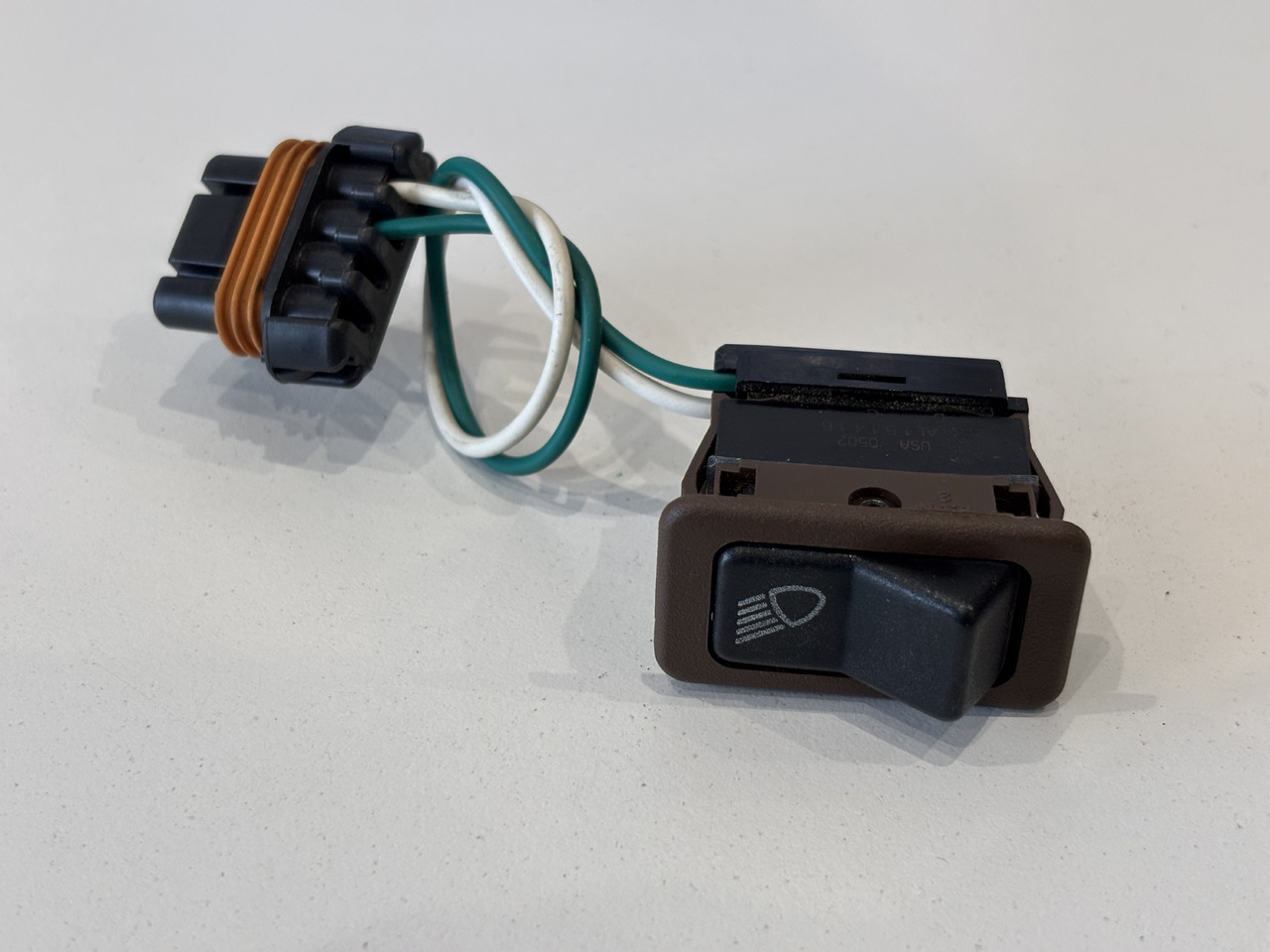 John Deere 6110 6210 Przełącznik Przycisk Włącznik AL151416 - Elektrosistēma - Lauksaimniecības tehnika: foto 1 John Deere 6110 6210 Przełącznik Przycisk Włącznik AL151416 - Elektrosistēma - Lauksaimniecības tehnika: foto 1