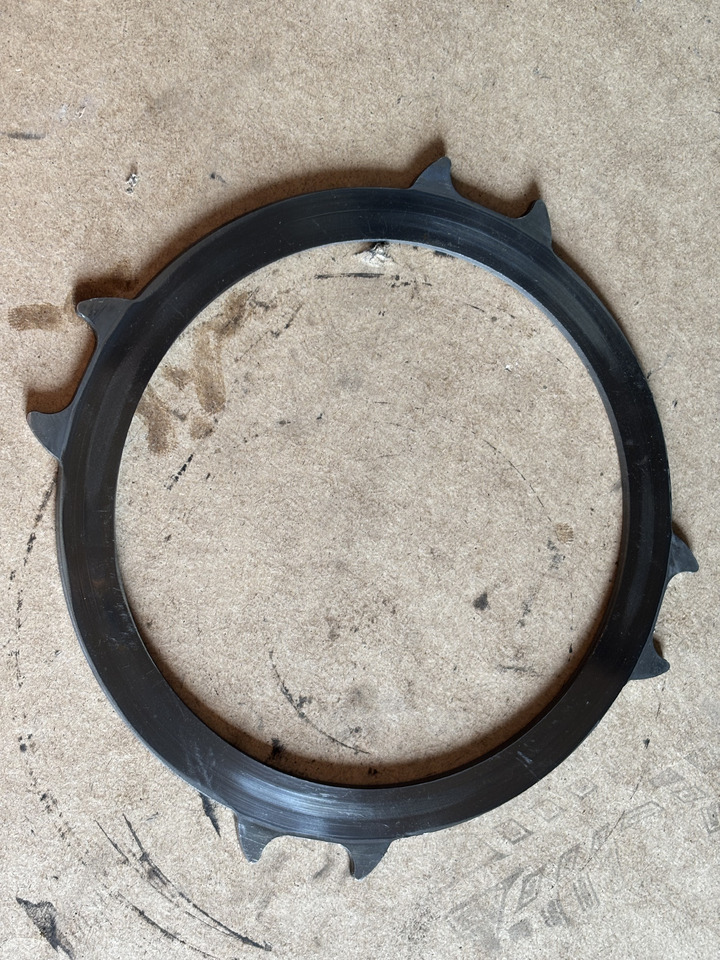 John Deere 6810, 6910, 6910S Tarcz sprzęgła Płytka Przekładka R216291 - Sajūga disks - Traktors: foto 3 John Deere 6810, 6910, 6910S Tarcz sprzęgła Płytka Przekładka R216291 - Sajūga disks - Traktors: foto 3