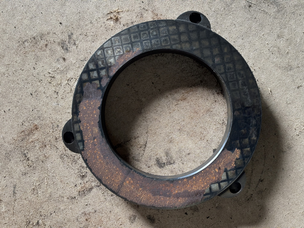 John Deere 6830 6930 Docisk Hamulca Płytka R262195 - Bremžu disks - Lauksaimniecības tehnika: foto 3 John Deere 6830 6930 Docisk Hamulca Płytka R262195 - Bremžu disks - Lauksaimniecības tehnika: foto 3