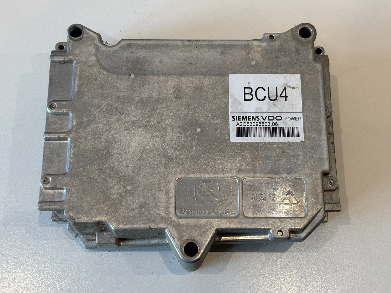 John Deere 6920 Moduł Sterownik UIC3 + PLC3 AL169689 A2C53108507.01 A2C53098813.03 - Elektrosistēma - Lauksaimniecības tehnika: foto 3 John Deere 6920 Moduł Sterownik UIC3 + PLC3 AL169689 A2C53108507.01 A2C53098813.03 - Elektrosistēma - Lauksaimniecības tehnika: foto 3