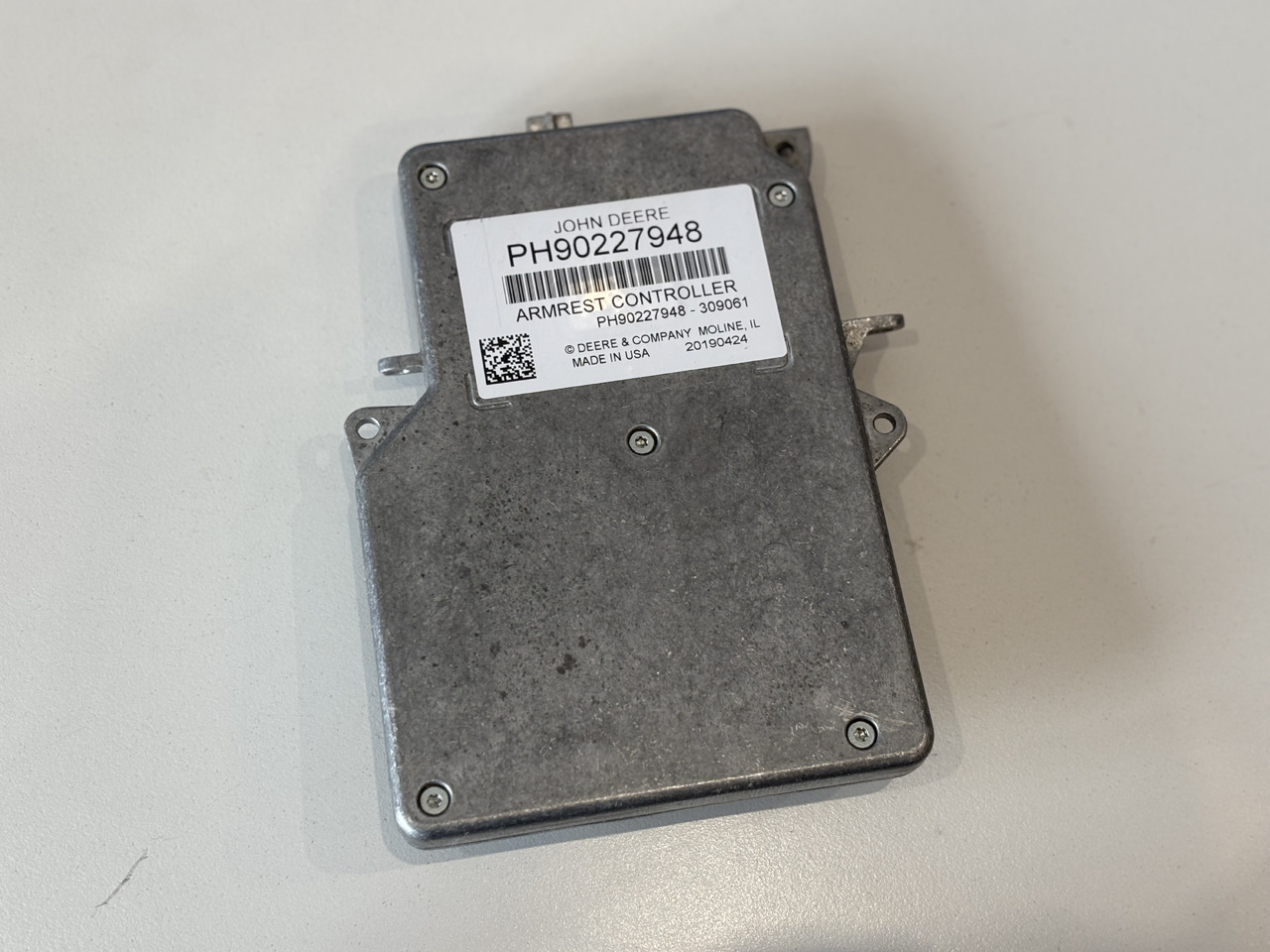 John Deere 6R 7M 6xxx Sterownik Jednostka Sterująca Moduł ACU PH90227948 - Elektroniskais vadības bloks (ECU) - Lauksaimniecības tehnika: foto 1 John Deere 6R 7M 6xxx Sterownik Jednostka Sterująca Moduł ACU PH90227948 - Elektroniskais vadības bloks (ECU) - Lauksaimniecības tehnika: foto 1