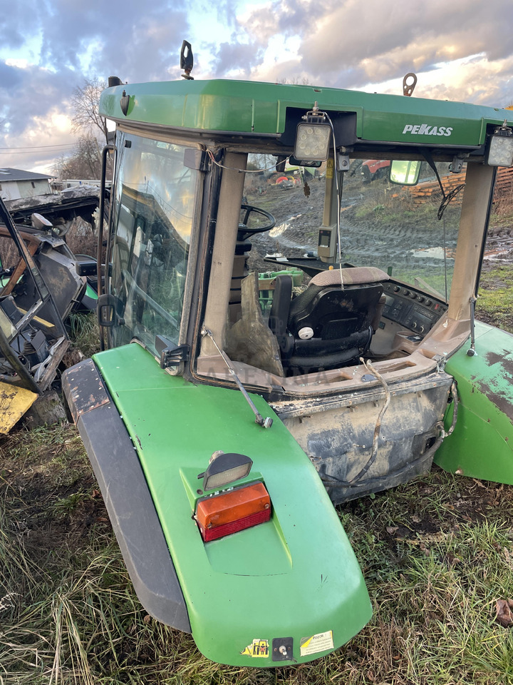 John Deere 8210 - błotniki błotnik lewy R157015 - Spārns - Lauksaimniecības tehnika: foto 2 John Deere 8210 - błotniki błotnik lewy R157015 - Spārns - Lauksaimniecības tehnika: foto 2