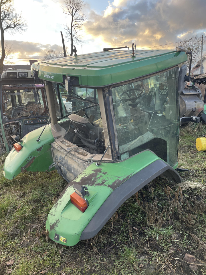 John Deere 8210 - błotniki błotnik prawy R157016 - Spārns - Lauksaimniecības tehnika: foto 1 John Deere 8210 - błotniki błotnik prawy R157016 - Spārns - Lauksaimniecības tehnika: foto 1