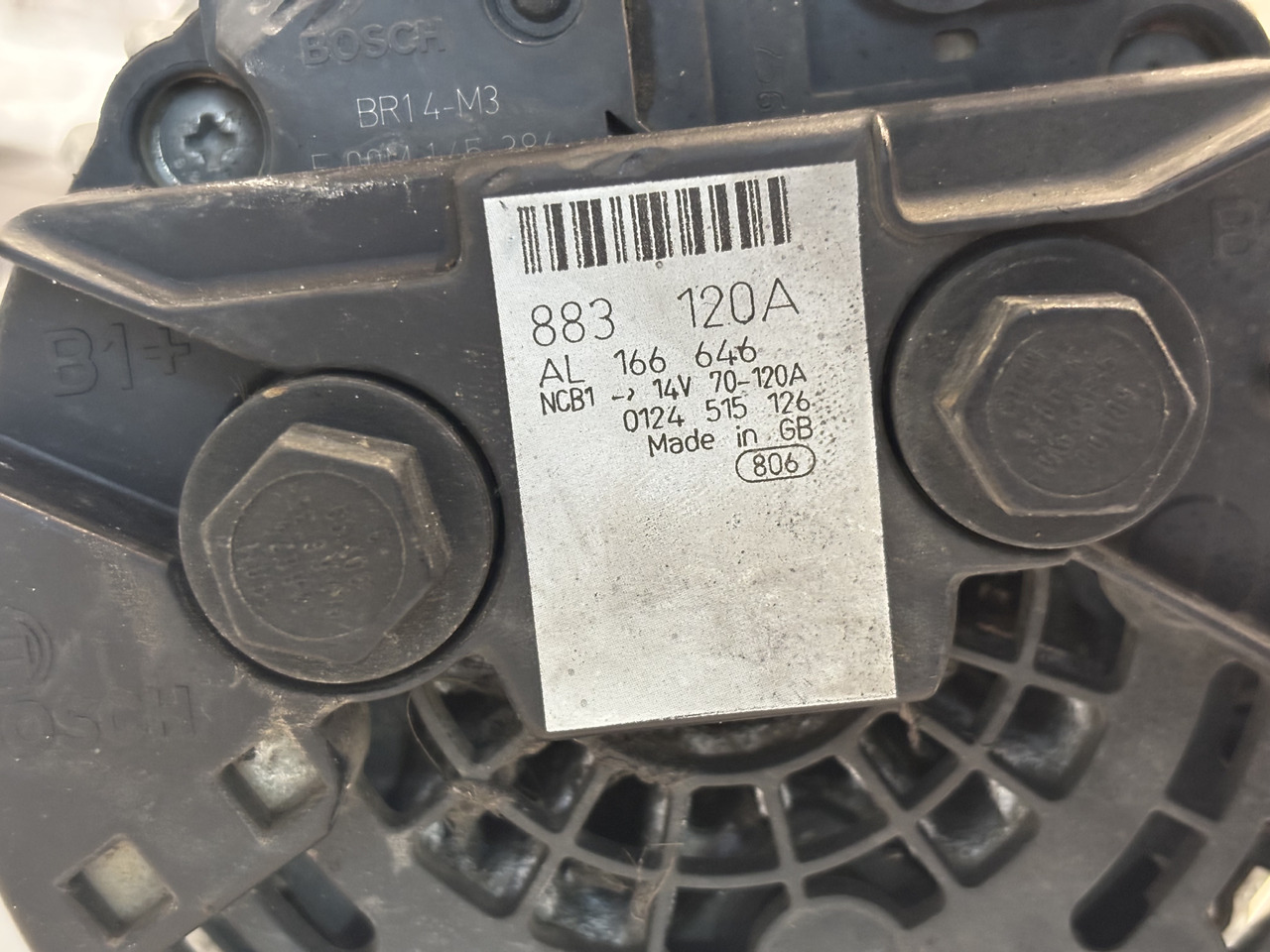 John Deere Alternator AL166646 379IA1095 Bosch 0124515126 - Ģenerators - Lauksaimniecības tehnika: foto 3 John Deere Alternator AL166646 379IA1095 Bosch 0124515126 - Ģenerators - Lauksaimniecības tehnika: foto 3