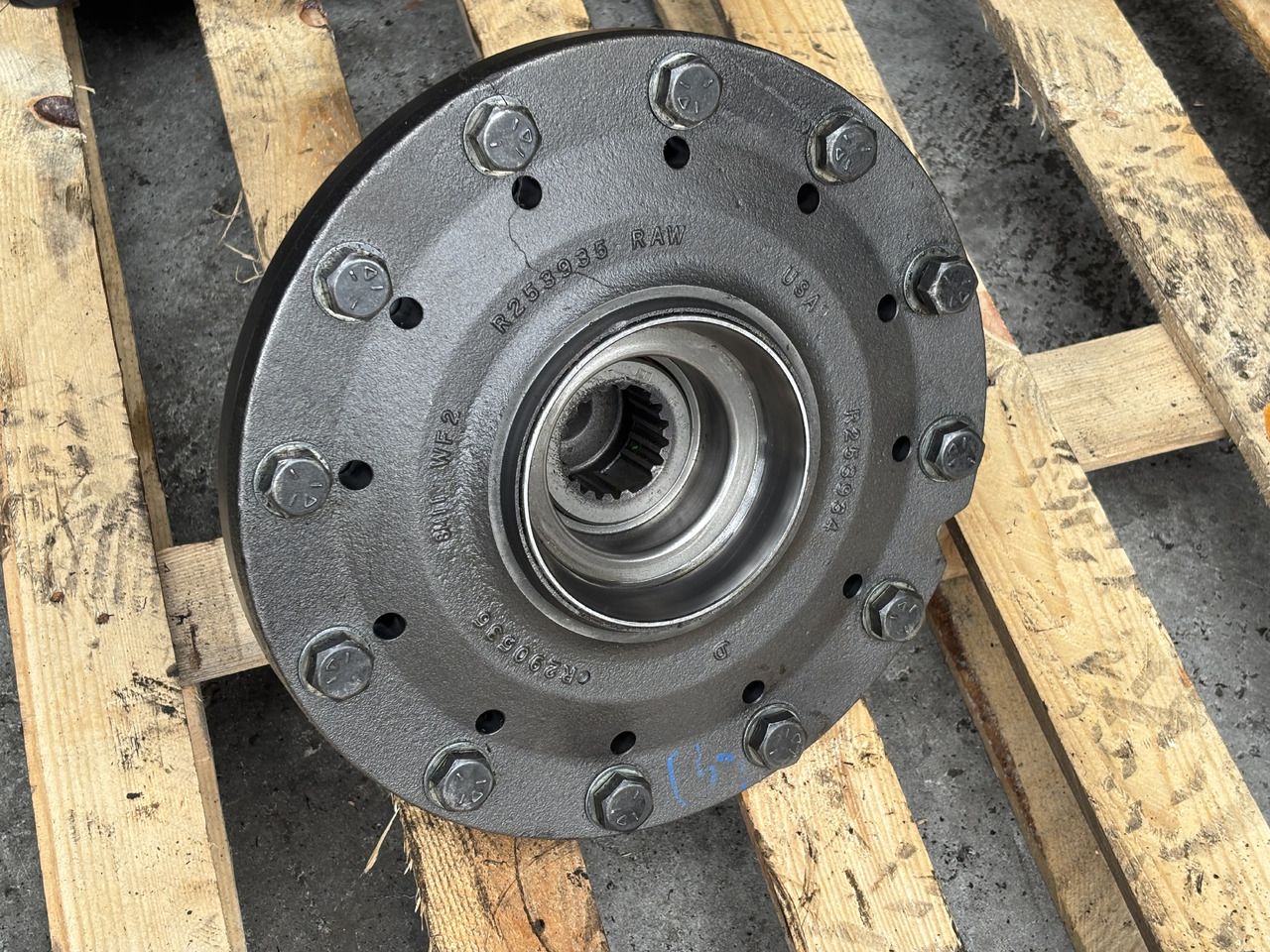 John Deere Mechanizm Różnicowy Reduktor R129583 R255179 R253935 R253934 R290636 - Diferenciālis - Lauksaimniecības tehnika: foto 3 John Deere Mechanizm Różnicowy Reduktor R129583 R255179 R253935 R253934 R290636 - Diferenciālis - Lauksaimniecības tehnika: foto 3
