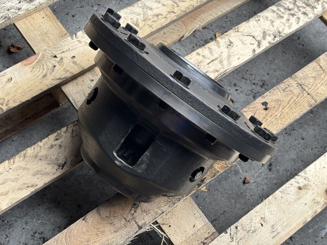 John Deere Mechanizm Różnicowy Reduktor R129583 R255179 R253935 R253934 R290636 - Diferenciālis - Lauksaimniecības tehnika: foto 1 John Deere Mechanizm Różnicowy Reduktor R129583 R255179 R253935 R253934 R290636 - Diferenciālis - Lauksaimniecības tehnika: foto 1