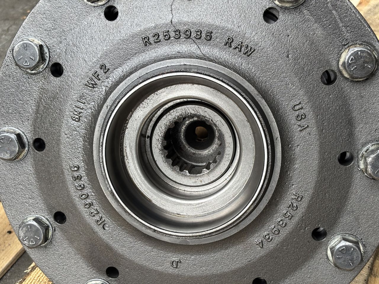 John Deere Mechanizm Różnicowy Reduktor R129583 R255179 R253935 R253934 R290636 - Diferenciālis - Lauksaimniecības tehnika: foto 4 John Deere Mechanizm Różnicowy Reduktor R129583 R255179 R253935 R253934 R290636 - Diferenciālis - Lauksaimniecības tehnika: foto 4
