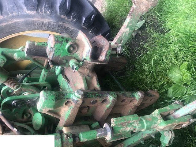John Deere - Prowadnice Zaczepu - Rāmis/ Šasija - Lauksaimniecības tehnika: foto 1 John Deere - Prowadnice Zaczepu - Rāmis/ Šasija - Lauksaimniecības tehnika: foto 1