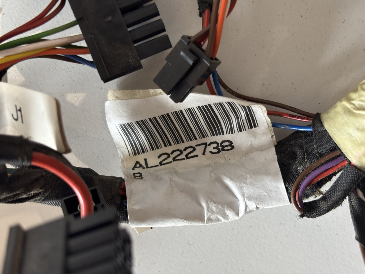 John Deere Wiązka Elektronika Kabli Podłokietnika NGOI MFTC AL222738 - Kabeļis/ Vadis - Lauksaimniecības tehnika: foto 5 John Deere Wiązka Elektronika Kabli Podłokietnika NGOI MFTC AL222738 - Kabeļis/ Vadis - Lauksaimniecības tehnika: foto 5