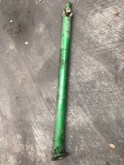 John Deere wał przedniego napędu - Transmisija - Lauksaimniecības tehnika: foto 1 John Deere wał przedniego napędu - Transmisija - Lauksaimniecības tehnika: foto 1