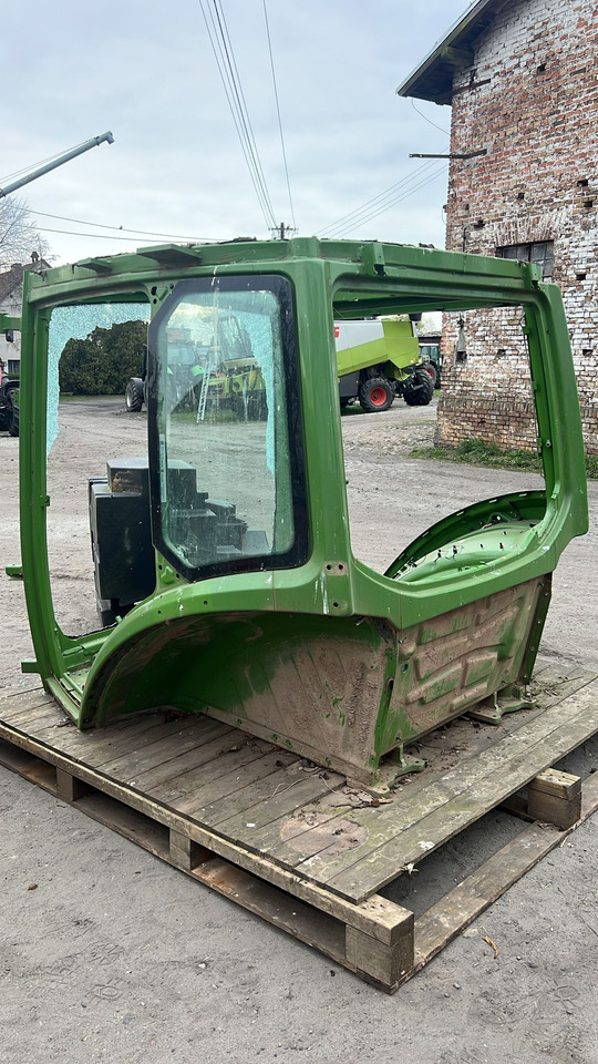 Kabina Fendt 900 - Kabīne - Traktors: foto 2 Kabina Fendt 900 - Kabīne - Traktors: foto 2
