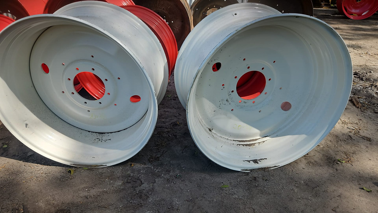 Koło felga 20x38" 38" - Riteņa disks - Lauksaimniecības tehnika: foto 2 Koło felga 20x38" 38" - Riteņa disks - Lauksaimniecības tehnika: foto 2
