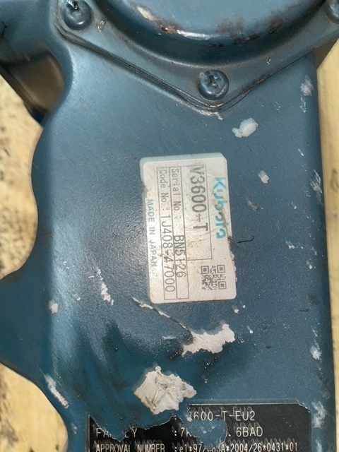 Kubota V3600-T blok cylindrów - Cilindru bloks - Lauksaimniecības tehnika: foto 1 Kubota V3600-T blok cylindrów - Cilindru bloks - Lauksaimniecības tehnika: foto 1