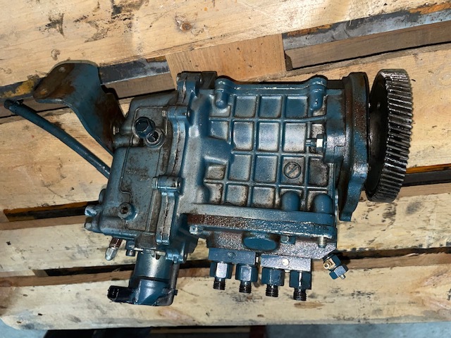 Kubota V3600-T pompa wtryskowa wtryski - Degvielas sūknis - Lauksaimniecības tehnika: foto 1 Kubota V3600-T pompa wtryskowa wtryski - Degvielas sūknis - Lauksaimniecības tehnika: foto 1