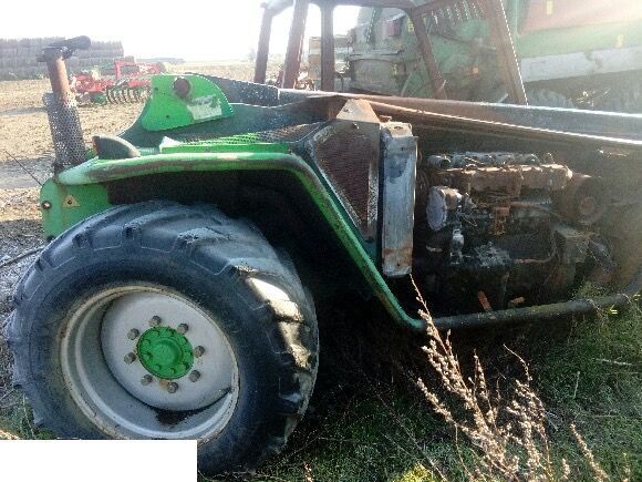 ŁADOWARKA TELESKOPOWA Merlo p26.6 spt - CZĘŚCI - Silnik - Dzinējs - Lauksaimniecības tehnika: foto 2 ŁADOWARKA TELESKOPOWA Merlo p26.6 spt - CZĘŚCI - Silnik - Dzinējs - Lauksaimniecības tehnika: foto 2