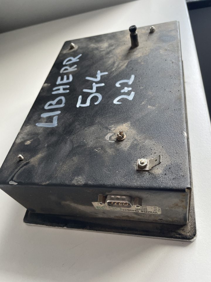 Liebherr 544 L544 - licznik zegary Wölfle 6905980 950114 950114.200 - Mērinstrumentu panelis - Celtniecības tehnika: foto 2 Liebherr 544 L544 - licznik zegary Wölfle 6905980 950114 950114.200 - Mērinstrumentu panelis - Celtniecības tehnika: foto 2