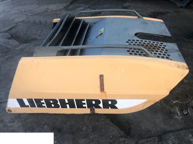 Liebherr 564 - Klapa Silnika - Motora pārsegs - Riteņu iekrāvējs: foto 1 Liebherr 564 - Klapa Silnika - Motora pārsegs - Riteņu iekrāvējs: foto 1