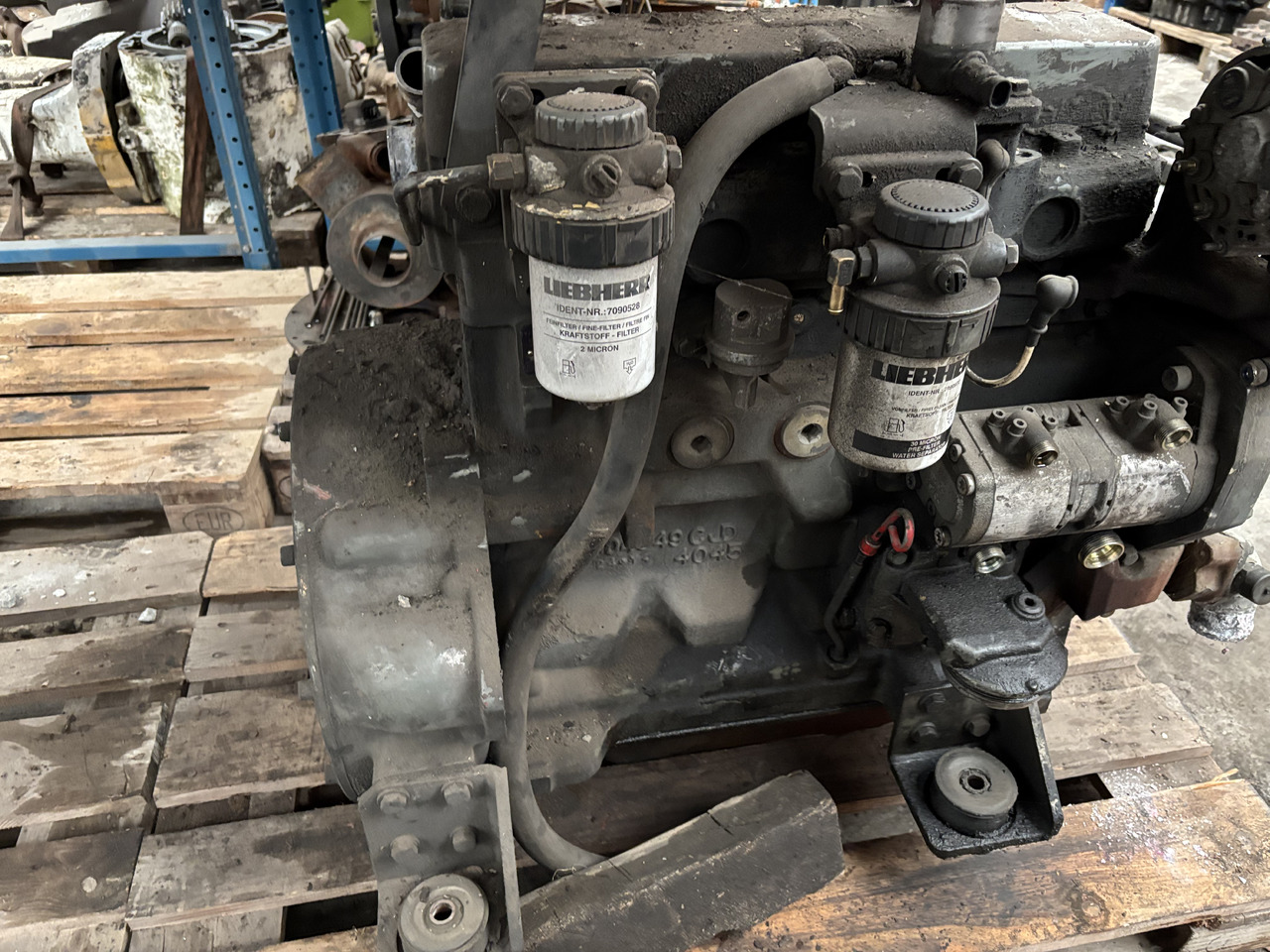Liebherr D504 TI OI eII 97/68FA 2001/63 Silnik CZĘŚCI - Dzinējs - Lauksaimniecības tehnika: foto 2 Liebherr D504 TI OI eII 97/68FA 2001/63 Silnik CZĘŚCI - Dzinējs - Lauksaimniecības tehnika: foto 2