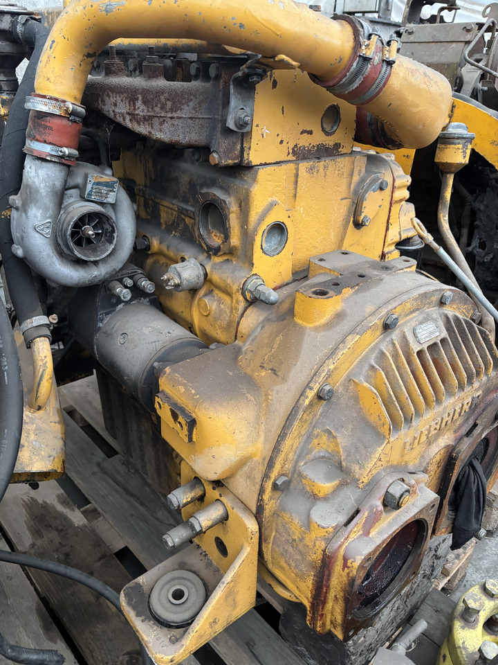 Liebherr D904T D 904 T Silnik Kompletny Blok Koło Zamachowe Wał Korbowy Pokrywa Miska CZĘŚCI - Spararats - Lauksaimniecības tehnika: foto 5 Liebherr D904T D 904 T Silnik Kompletny Blok Koło Zamachowe Wał Korbowy Pokrywa Miska CZĘŚCI - Spararats - Lauksaimniecības tehnika: foto 5