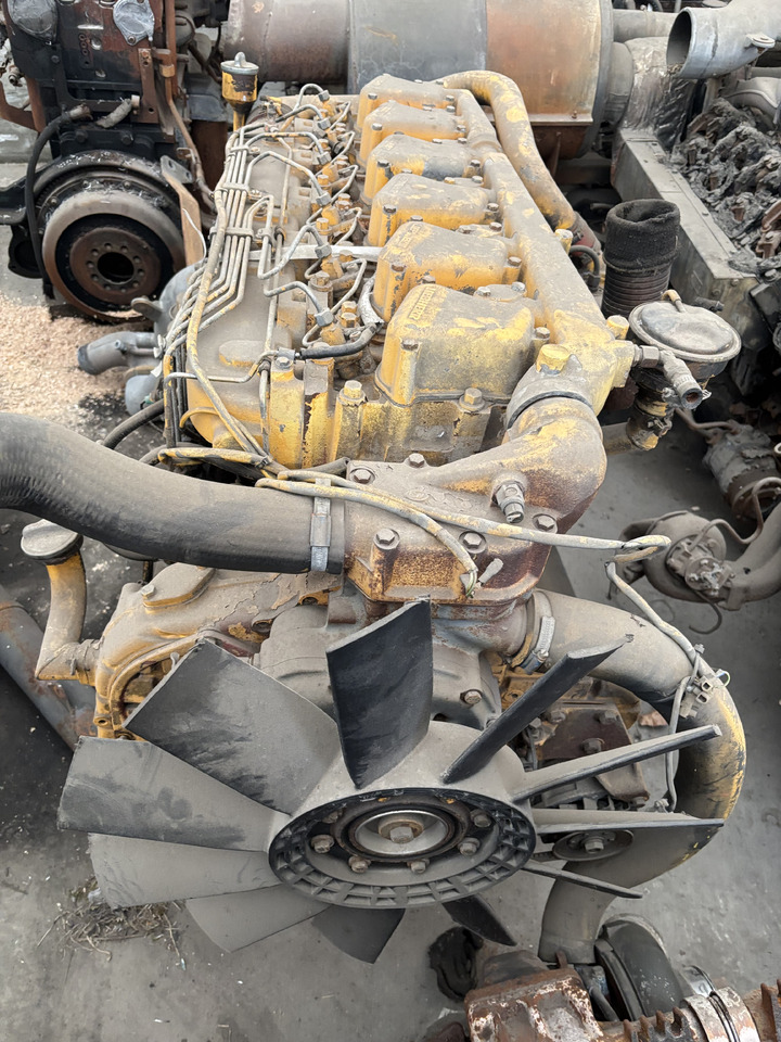 Liebherr D906TB D 904 TB Silnik Kompletny Blok Koło Zamachowe Wał Korbowy Pokrywa Miska CZĘŚCI - Spararats - Lauksaimniecības tehnika: foto 1 Liebherr D906TB D 904 TB Silnik Kompletny Blok Koło Zamachowe Wał Korbowy Pokrywa Miska CZĘŚCI - Spararats - Lauksaimniecības tehnika: foto 1