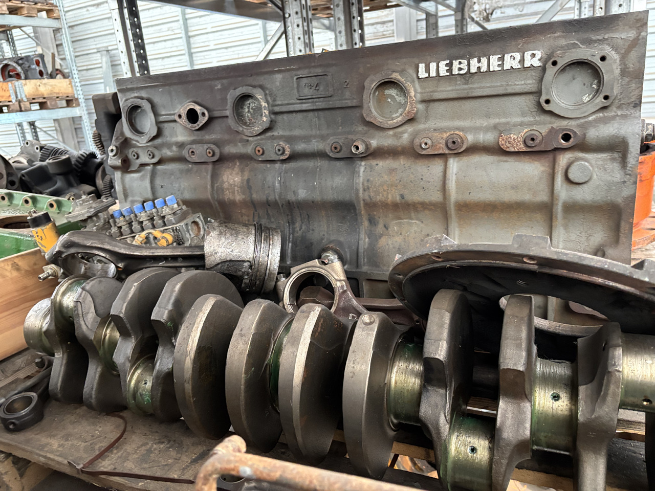 Liebherr D916 Blok Silnika 3201042 Wał Obudowa Tłoki CZĘŚCI - Cilindru bloks - Lauksaimniecības tehnika: foto 3 Liebherr D916 Blok Silnika 3201042 Wał Obudowa Tłoki CZĘŚCI - Cilindru bloks - Lauksaimniecības tehnika: foto 3