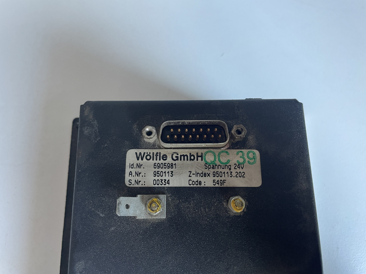 Liebherr L544 L564 L574 - panel sterowania 24V Wölfle 6905981 950113 - Elektrosistēma - Celtniecības tehnika: foto 2 Liebherr L544 L564 L574 - panel sterowania 24V Wölfle 6905981 950113 - Elektrosistēma - Celtniecības tehnika: foto 2