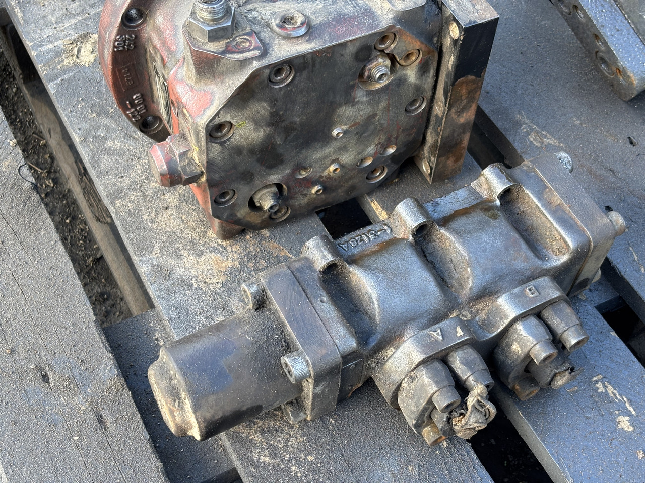 Linde HMV63-01 Pompa Hydrauliczna Tłokowa Silnik - Hidrauliskais sūknis - Lauksaimniecības tehnika: foto 3 Linde HMV63-01 Pompa Hydrauliczna Tłokowa Silnik - Hidrauliskais sūknis - Lauksaimniecības tehnika: foto 3