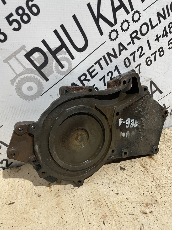 MAN Fendt 930 - obudowa pompy wody F926202610030 51.06501-0269 - Dzesēšanas šķidruma sūknis - Lauksaimniecības tehnika: foto 1 MAN Fendt 930 - obudowa pompy wody F926202610030 51.06501-0269 - Dzesēšanas šķidruma sūknis - Lauksaimniecības tehnika: foto 1