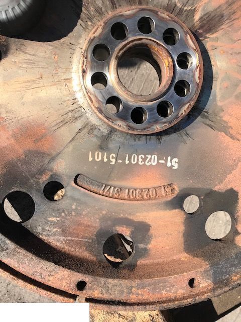 MAN d2866 - Koło Zamachowe - Spararats - Lauksaimniecības tehnika: foto 2 MAN d2866 - Koło Zamachowe - Spararats - Lauksaimniecības tehnika: foto 2