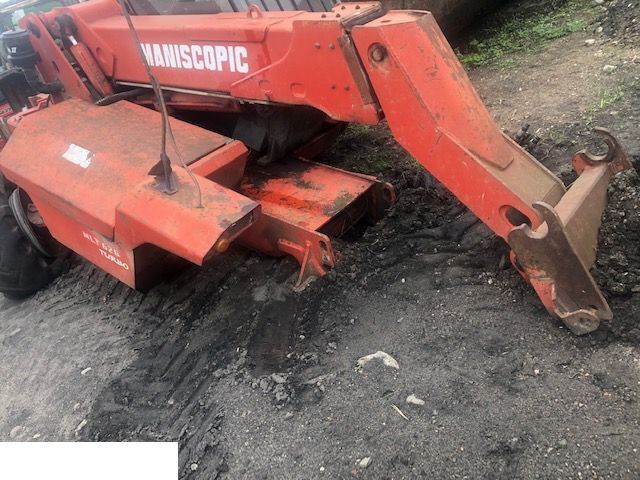 Manitou 628 - Siłownik Poziomowania - Hidrauliskais cilindrs - Lauksaimniecības tehnika: foto 3 Manitou 628 - Siłownik Poziomowania - Hidrauliskais cilindrs - Lauksaimniecības tehnika: foto 3