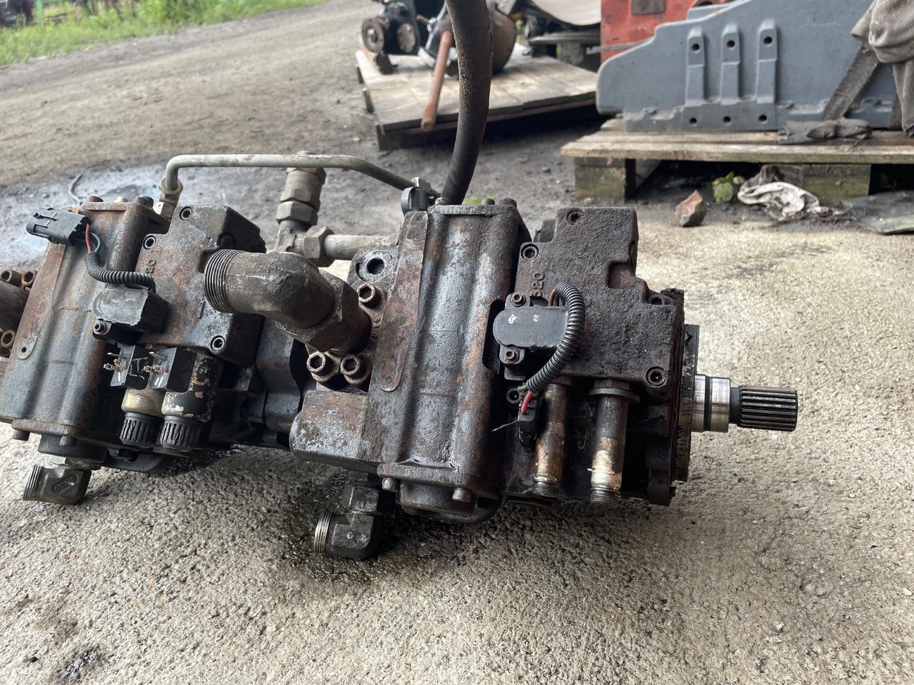 Manitou 634 - skrzynia biegów COM-T4-2024 - Pārnesumkārba - Lauksaimniecības tehnika: foto 5 Manitou 634 - skrzynia biegów COM-T4-2024 - Pārnesumkārba - Lauksaimniecības tehnika: foto 5