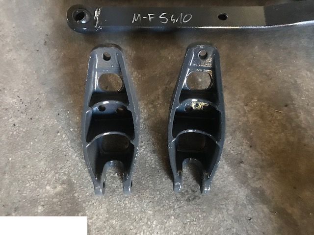 Massey Ferguson 5425 5445 5435 5460 5465 5400 5455 - Mocowanie Pod Zwolnice / Odciągi Boczne - Sānpārvads - Lauksaimniecības tehnika: foto 2 Massey Ferguson 5425 5445 5435 5460 5465 5400 5455 - Mocowanie Pod Zwolnice / Odciągi Boczne - Sānpārvads - Lauksaimniecības tehnika: foto 2