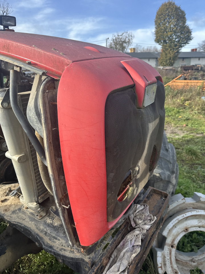 Massey Ferguson 6480 - 6499 grill przedni maska atrapa - Virsbūve un ārpuse - Traktors: foto 2 Massey Ferguson 6480 - 6499 grill przedni maska atrapa - Virsbūve un ārpuse - Traktors: foto 2