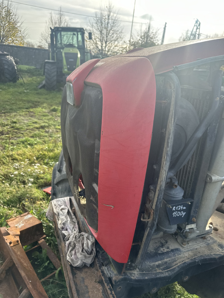 Massey Ferguson 6480 - 6499 grill przedni maska atrapa - Virsbūve un ārpuse - Traktors: foto 3 Massey Ferguson 6480 - 6499 grill przedni maska atrapa - Virsbūve un ārpuse - Traktors: foto 3