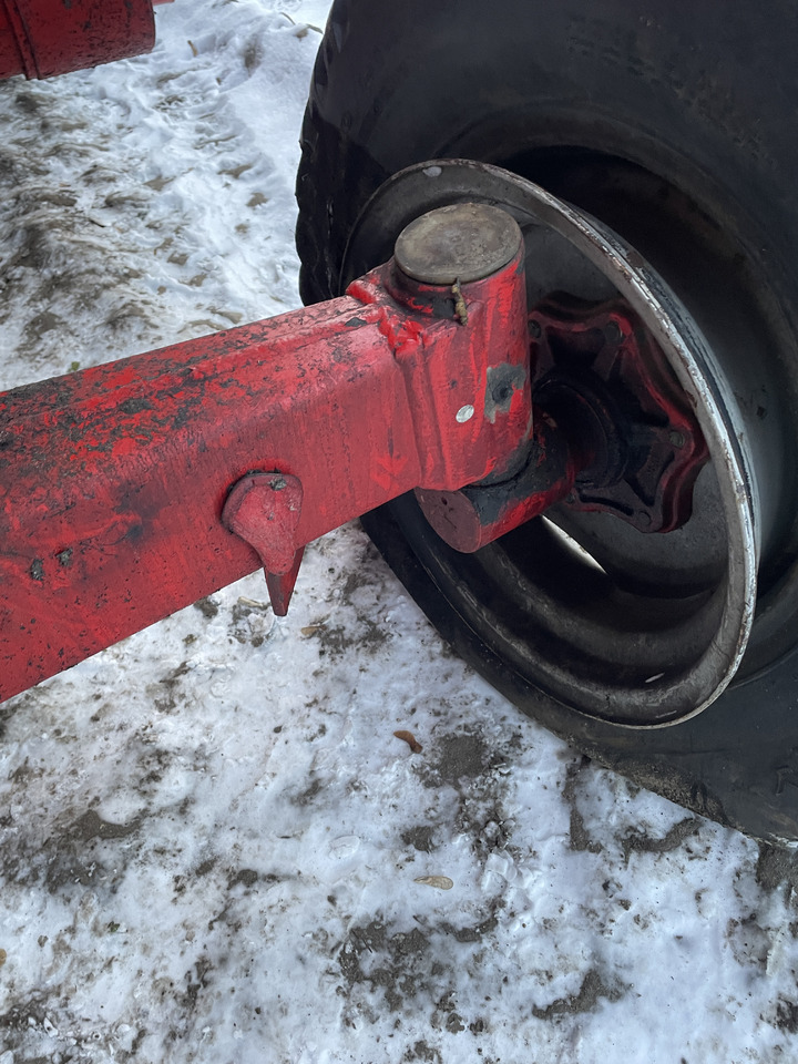 Massey Fergusson MF 30 - zwolnica tylna tył D46726400 - Sānpārvads - Lauksaimniecības tehnika: foto 1 Massey Fergusson MF 30 - zwolnica tylna tył D46726400 - Sānpārvads - Lauksaimniecības tehnika: foto 1