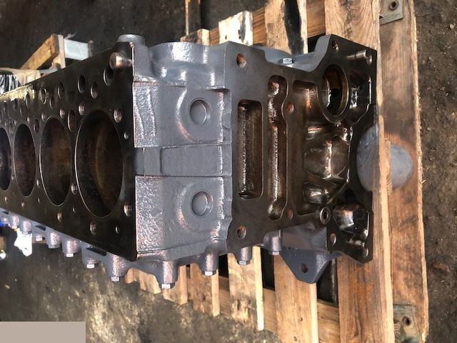 Mercedes om 366 la - Blok Cylindrów - Cilindru bloks - Lauksaimniecības tehnika: foto 2 Mercedes om 366 la - Blok Cylindrów - Cilindru bloks - Lauksaimniecības tehnika: foto 2
