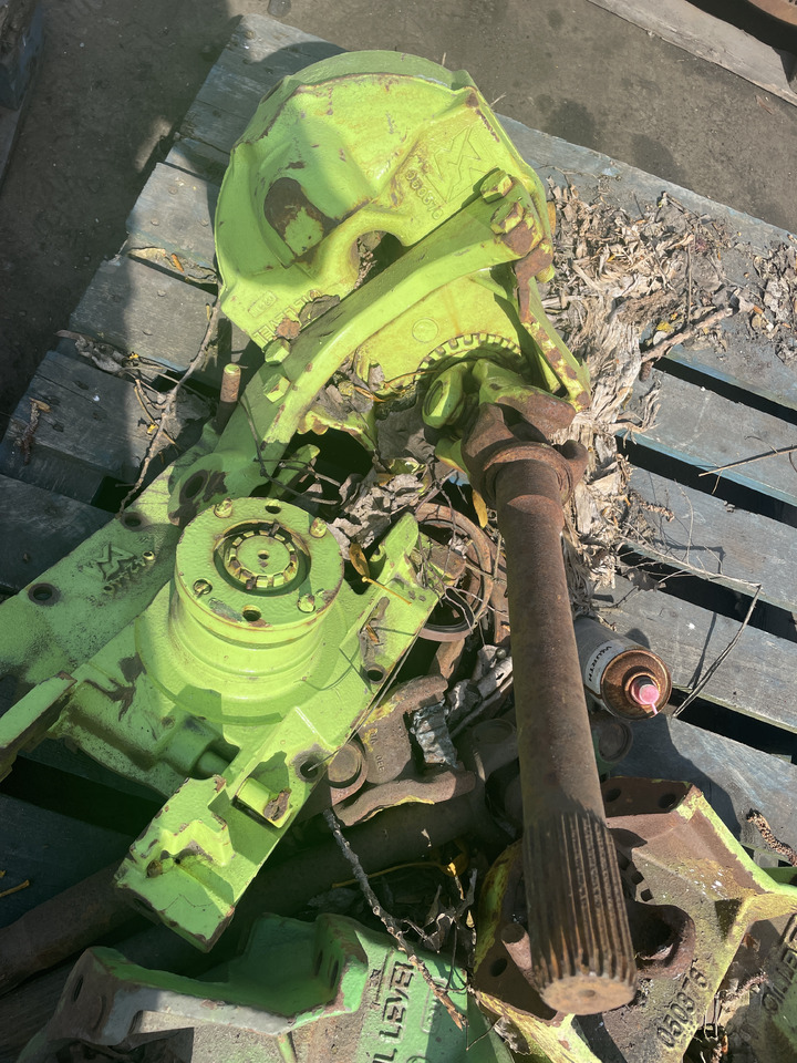 Merlo 34.7 - zwolnica zwrotnica komplet 050376 - Grozāmass - Lauksaimniecības tehnika: foto 1 Merlo 34.7 - zwolnica zwrotnica komplet 050376 - Grozāmass - Lauksaimniecības tehnika: foto 1