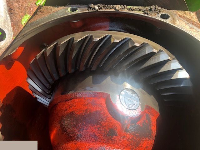 Merlo - Wkład Mostu - Transmisija - Lauksaimniecības tehnika: foto 3 Merlo - Wkład Mostu - Transmisija - Lauksaimniecības tehnika: foto 3