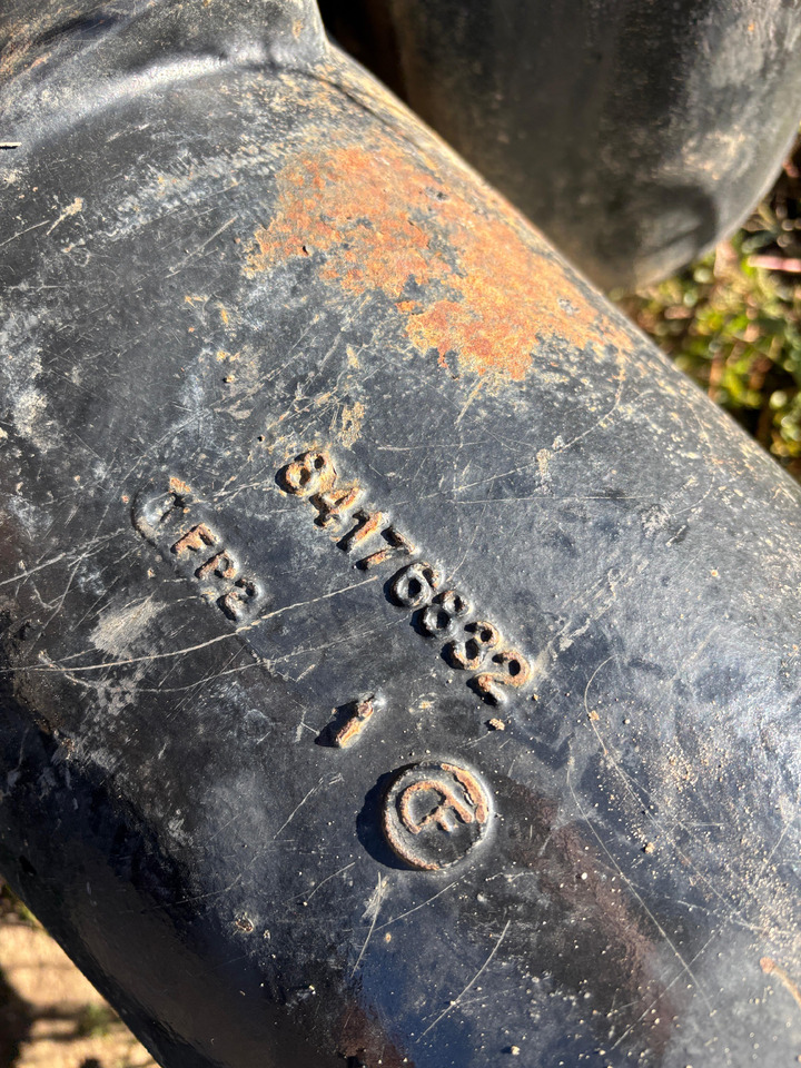 NEW HOLLAND T8.390 Zwrotnica Lewa Tył Obudowa Mechanizm Różnicowy 84176832 - Grozāmass - Lauksaimniecības tehnika: foto 2 NEW HOLLAND T8.390 Zwrotnica Lewa Tył Obudowa Mechanizm Różnicowy 84176832 - Grozāmass - Lauksaimniecības tehnika: foto 2