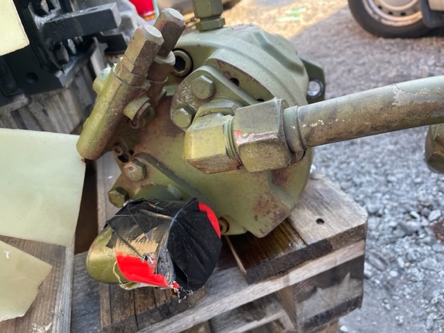 Rexroth A10VO74DFR1/31R pompa hydrauliczna - Hidrauliskais sūknis - Lauksaimniecības tehnika: foto 4 Rexroth A10VO74DFR1/31R pompa hydrauliczna - Hidrauliskais sūknis - Lauksaimniecības tehnika: foto 4