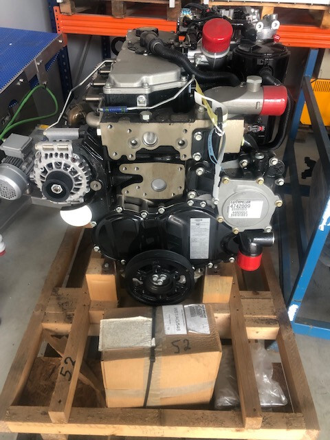 Silnik Caterpillar Cat C4.4 Acert Perkins 106 kW 145 KM (turbina) - Turbīna - Lauksaimniecības tehnika: foto 2 Silnik Caterpillar Cat C4.4 Acert Perkins 106 kW 145 KM (turbina) - Turbīna - Lauksaimniecības tehnika: foto 2