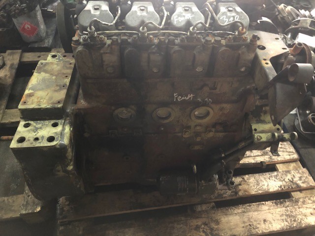 Silnik MWM 226-4 Fendt Renault pompa paliwa słupek czesci głowica - Dzinējs un rezerves daļas - Lauksaimniecības tehnika: foto 4 Silnik MWM 226-4 Fendt Renault pompa paliwa słupek czesci głowica - Dzinējs un rezerves daļas - Lauksaimniecības tehnika: foto 4