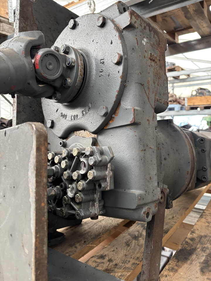 Skrzynia ZF 2HL-100 2HL100 Liebherr - Pārnesumkārba - Celtniecības tehnika: foto 4 Skrzynia ZF 2HL-100 2HL100 Liebherr - Pārnesumkārba - Celtniecības tehnika: foto 4