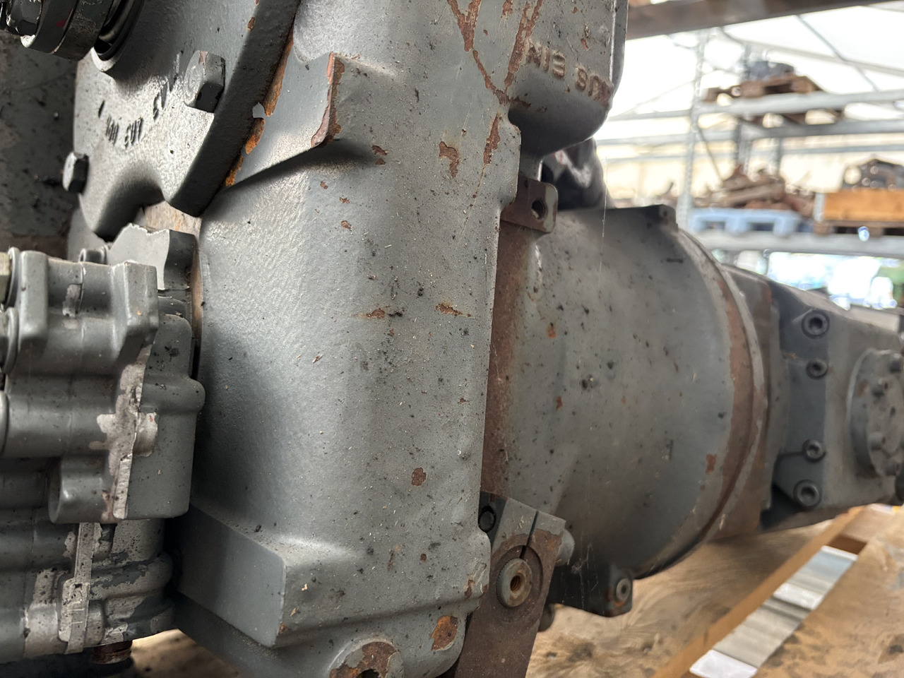 Skrzynia ZF 2HL-100 2HL100 Liebherr - Pārnesumkārba - Celtniecības tehnika: foto 5 Skrzynia ZF 2HL-100 2HL100 Liebherr - Pārnesumkārba - Celtniecības tehnika: foto 5