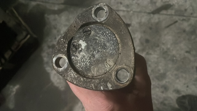 Sworzeń Zwrotnicy pod czujnik - Case | New Holland | Stayer - Grozāmass - Lauksaimniecības tehnika: foto 4 Sworzeń Zwrotnicy pod czujnik - Case | New Holland | Stayer - Grozāmass - Lauksaimniecības tehnika: foto 4